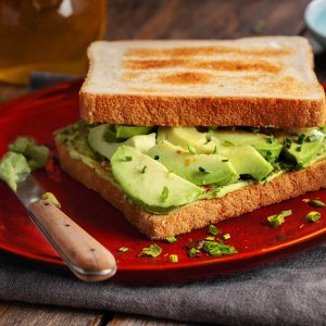 Avakadolu Tost Tarifi