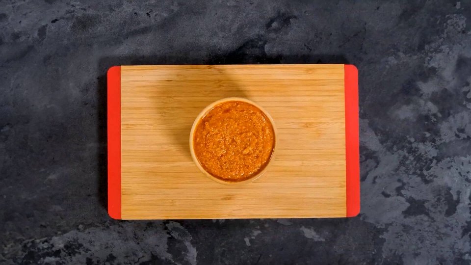 Kırmızı Pesto Sos Nasıl Yapılır