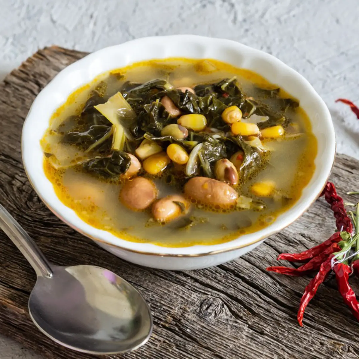 Karalahana Çorbası Tarifi