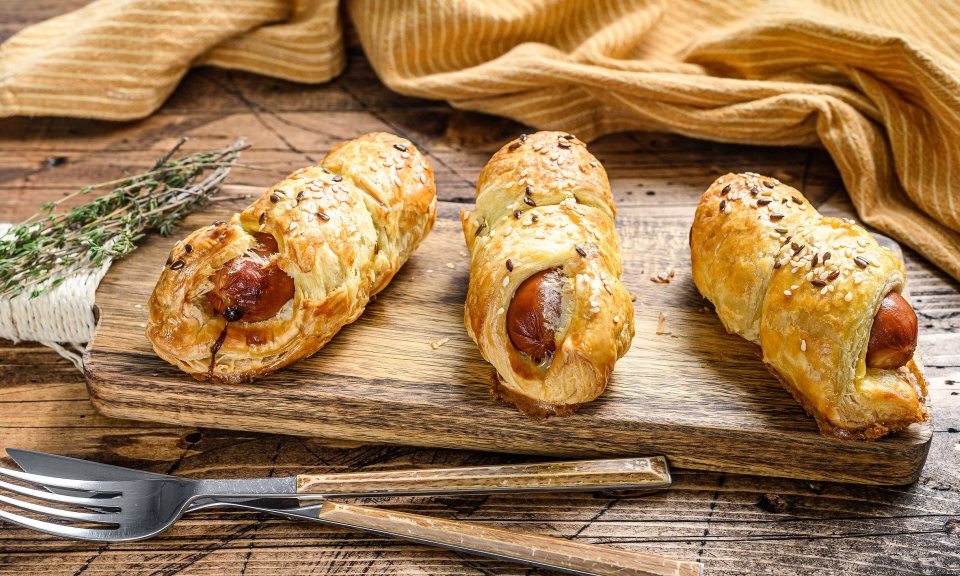 Sosisli Milföy Lokmaları Tarifi