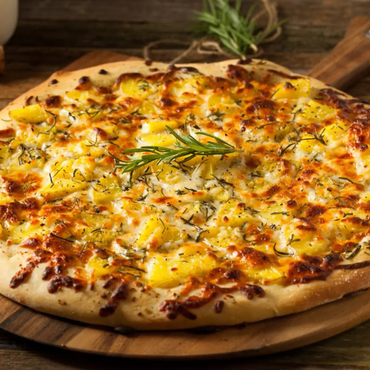 Soğanlı Ve Patatesli Pizza Tarifi