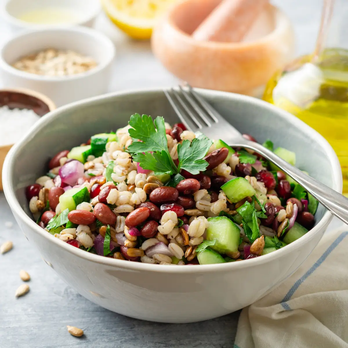 Bakliyatlı Sonbahar Salatası Tarifi