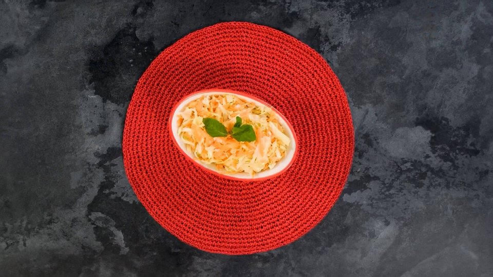 Lahana Salatası Nasıl Yapılır?