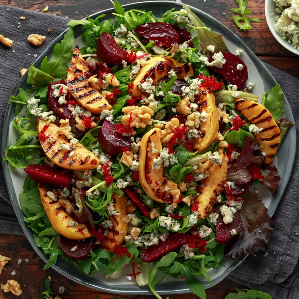 Peynirli Ayva Salatası Tarifi