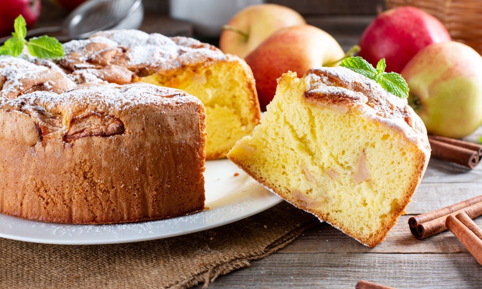 Elmalı Islak Kek Tarifi