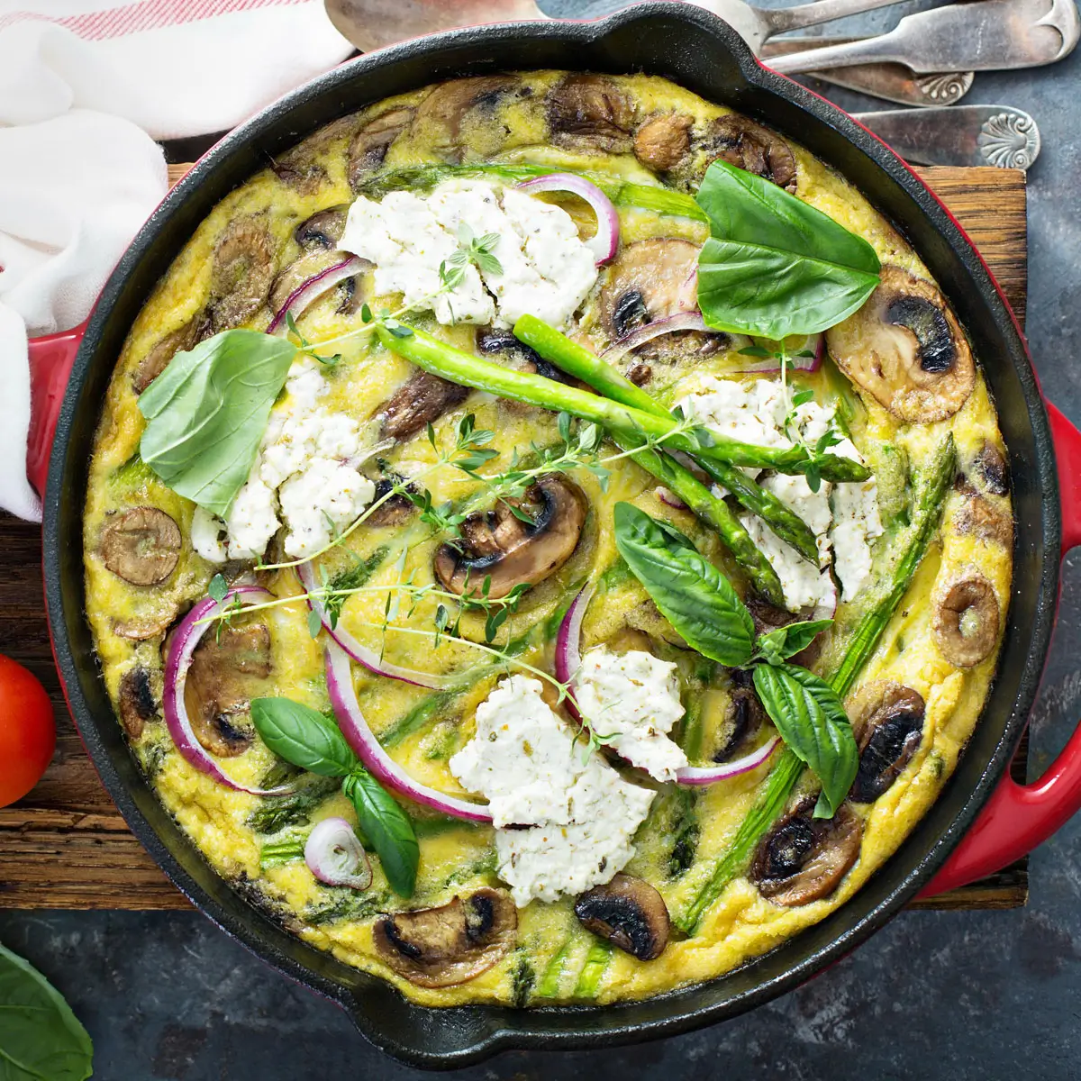 Kuşkonmazlı Frittata Tarifi