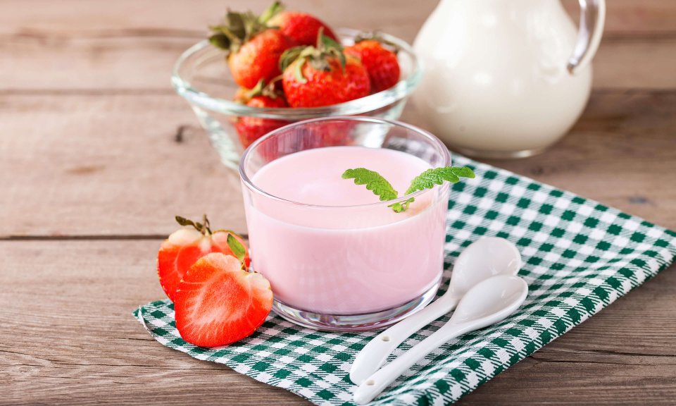 Çilekli Kefir Tarifi