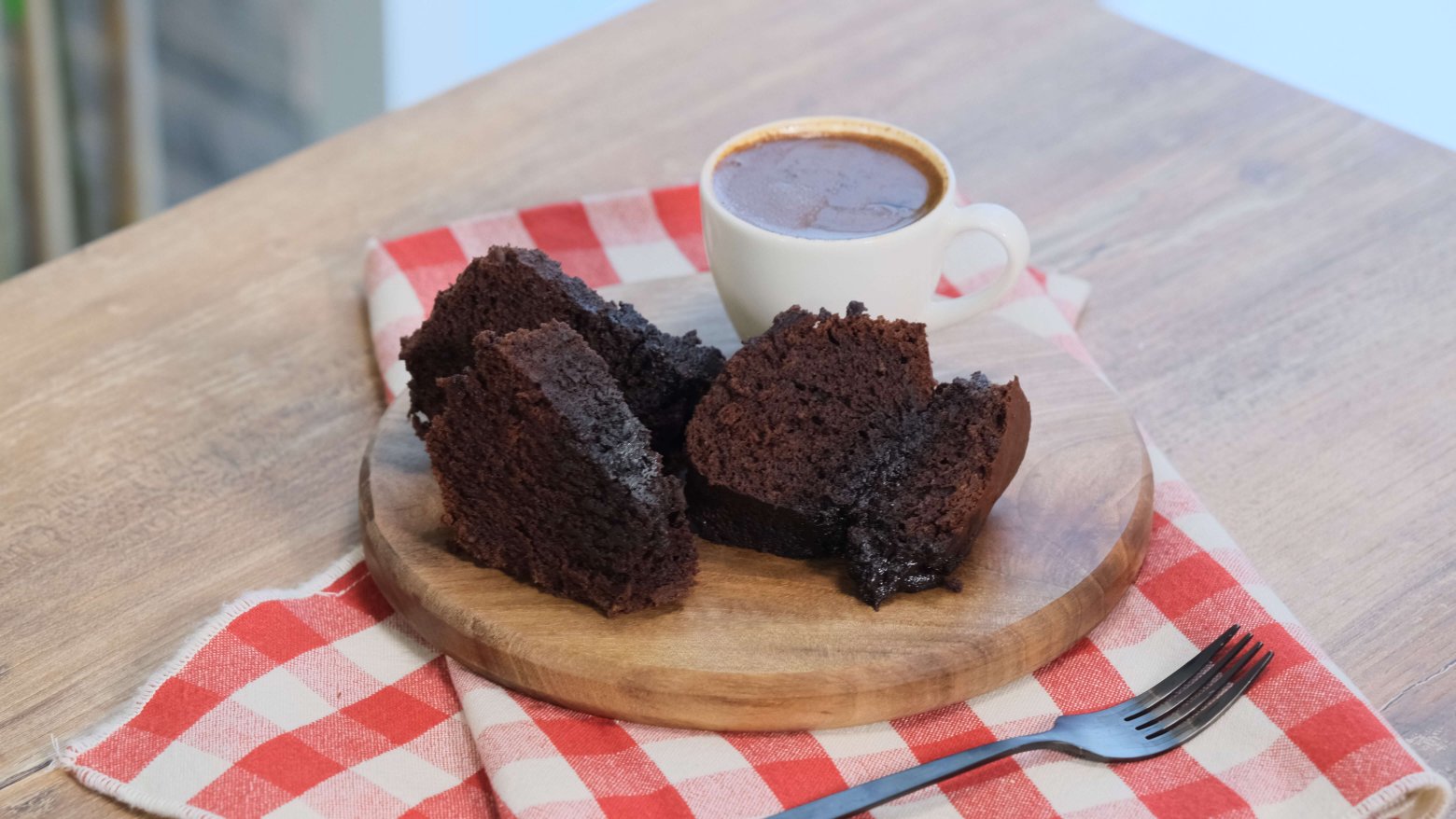 Çikolatalı Anne Keki Tarifi