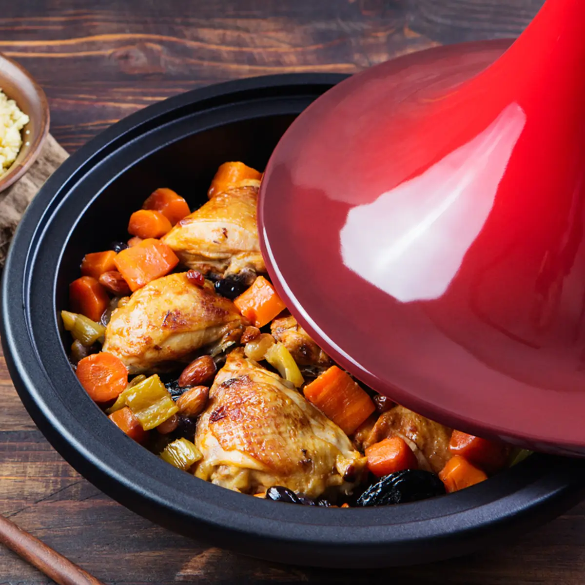 Sebzeli Tavuk Yahni Tarifi