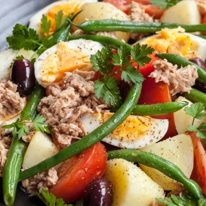 Ton Balıklı Patates Salatası Tarifi