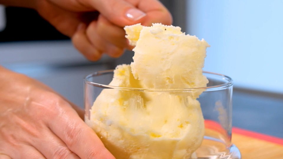 Kaymaktan Tereyağı Nasıl Yapılır?