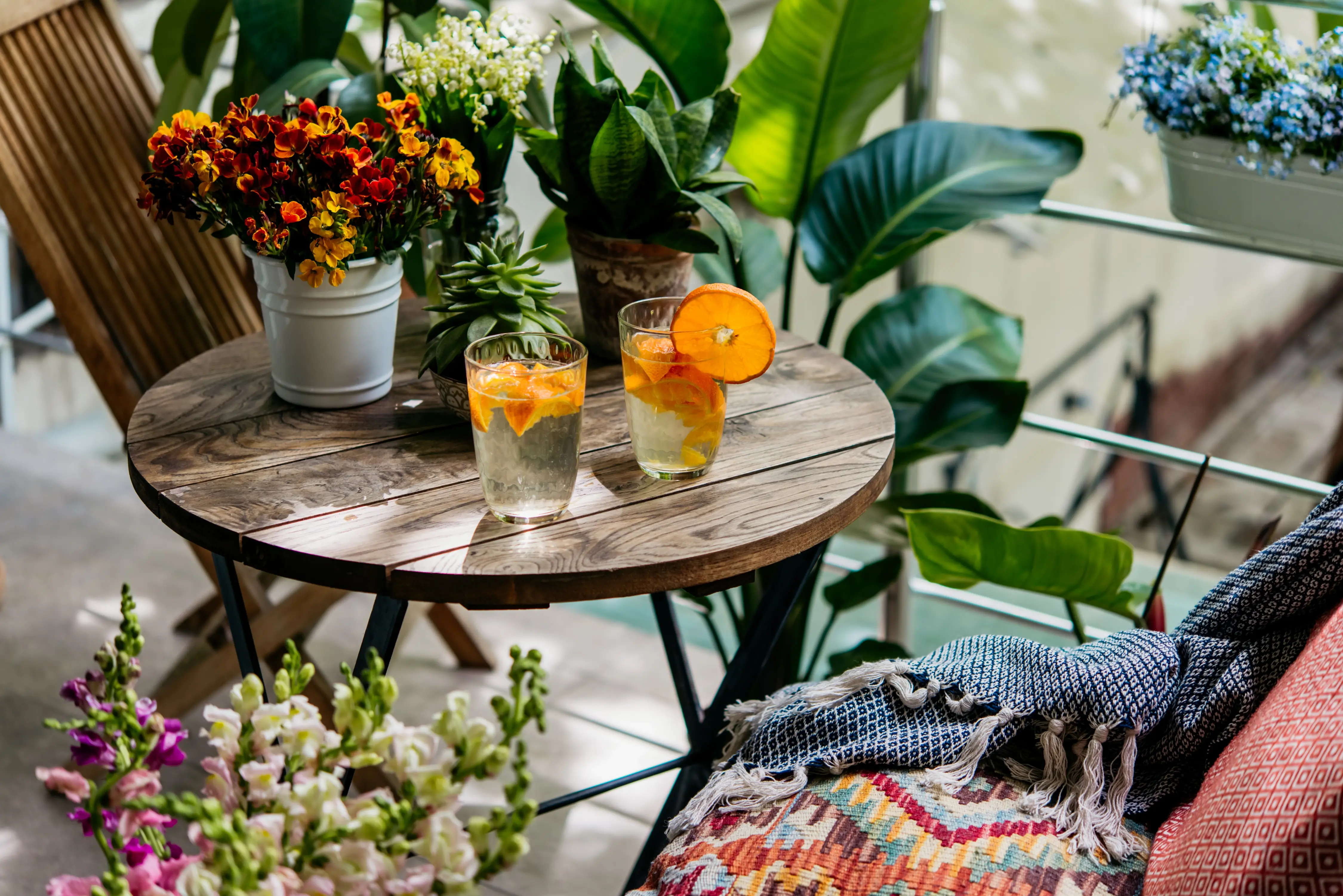 Yazı Balkonda Karşılayın: Balkon Dekorasyon Fikirleri