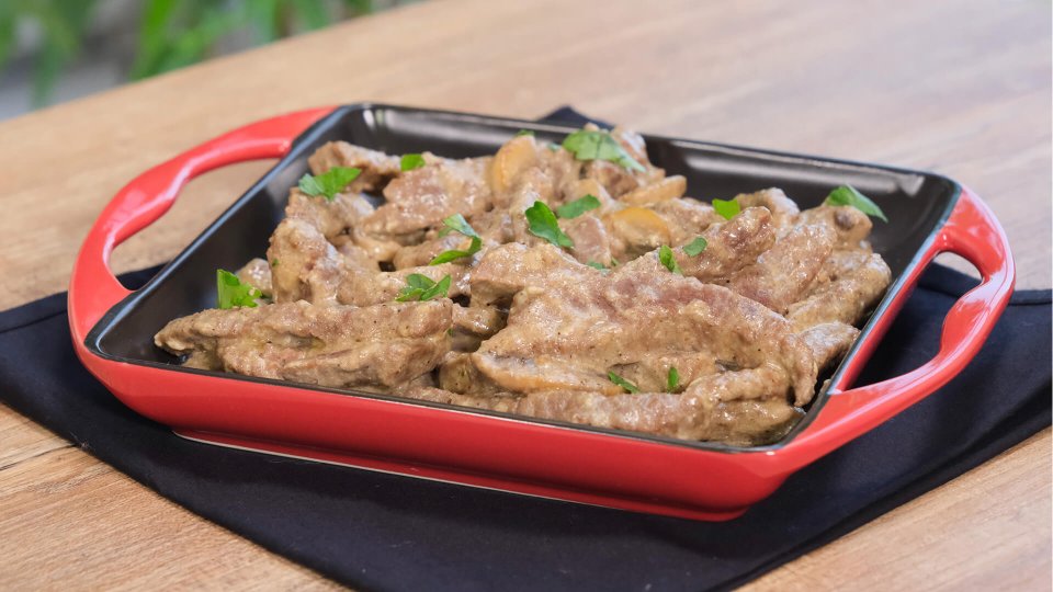 Sığır Stroganoff Tarifi
