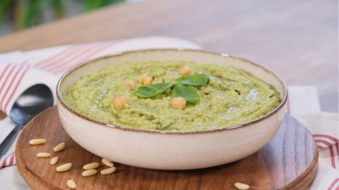 Fesleğenli Humus Nasıl Yapılır?