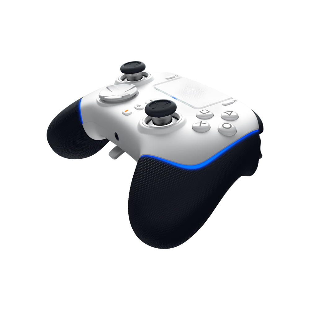 RAZER WOLVERINE V2 PRO Oyuncu Ekipmanları